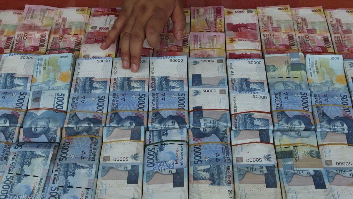 泗水疑似警嫂盗刷朋友ATM 450万印尼盾并涉嫁祸他人