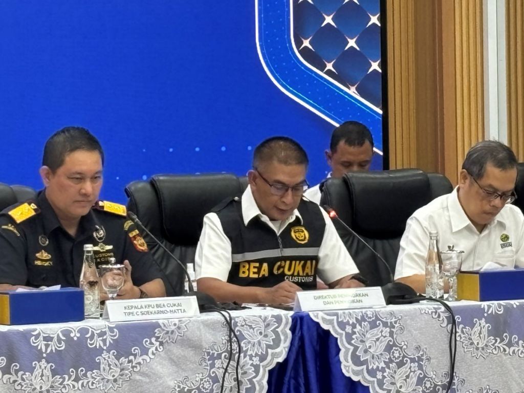 印尼海关挫败25.88公斤非法黄金出口 价值约610亿印尼盾